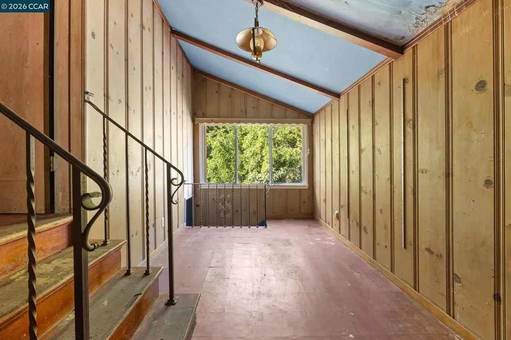 11 Edgecroft Road Kensington CA 94707