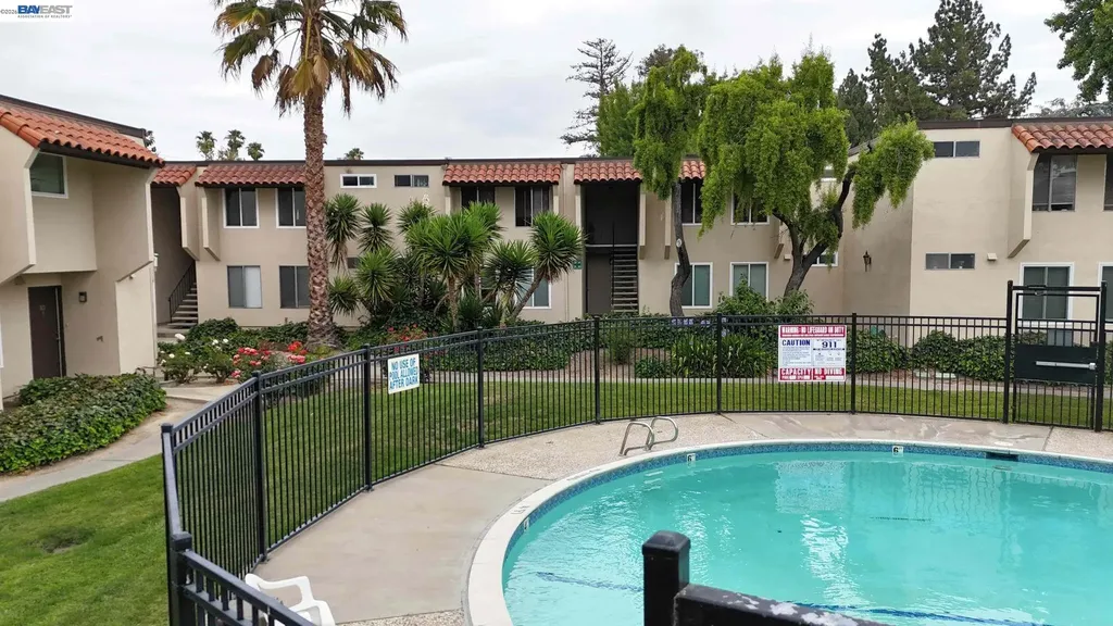 975 Murrieta Blve Livermore CA 94550