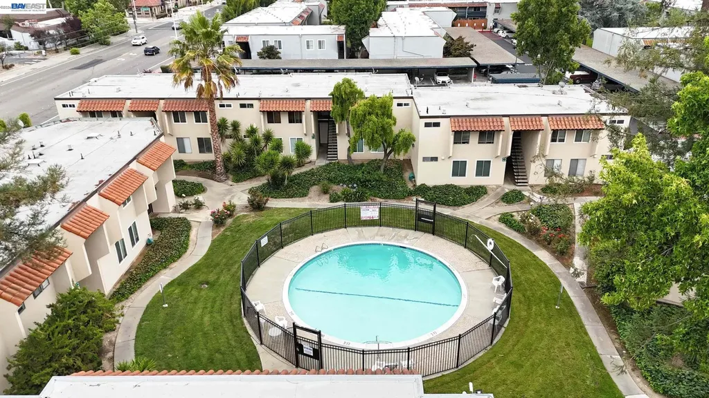 975 Murrieta Blve Livermore CA 94550