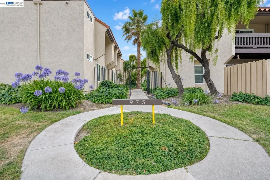 975 Murrieta Blve Livermore CA 94550