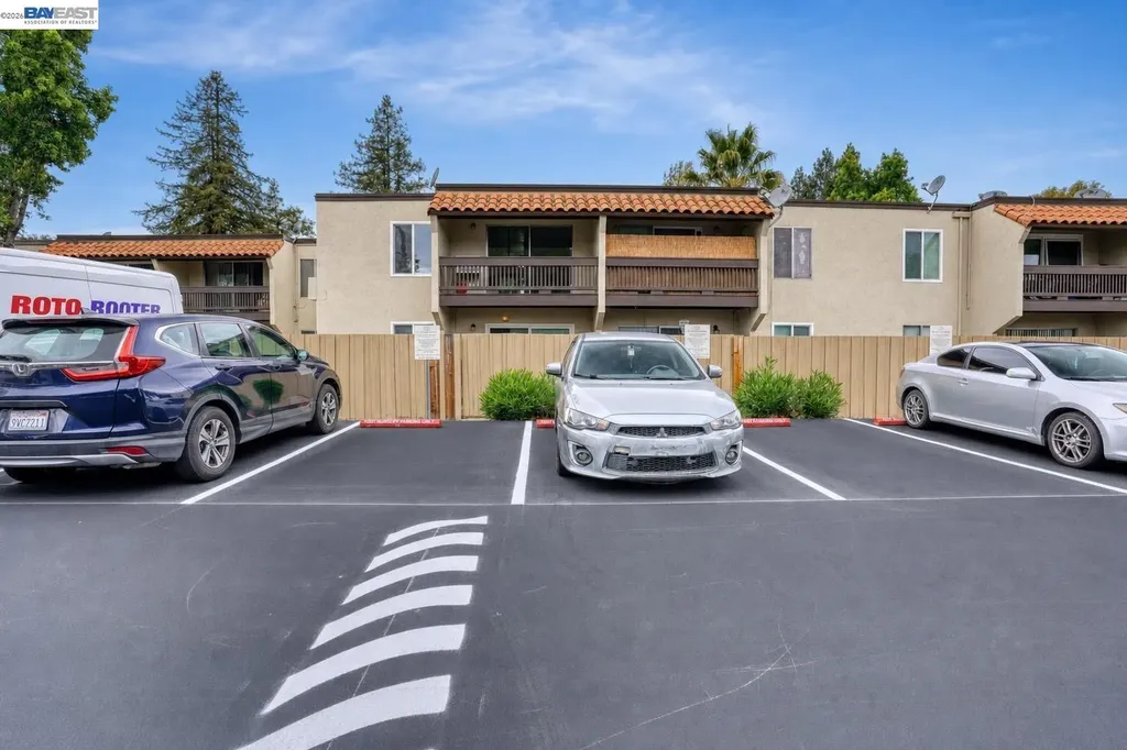 975 Murrieta Blve Livermore CA 94550