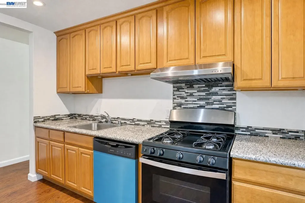 975 Murrieta Blve Livermore CA 94550