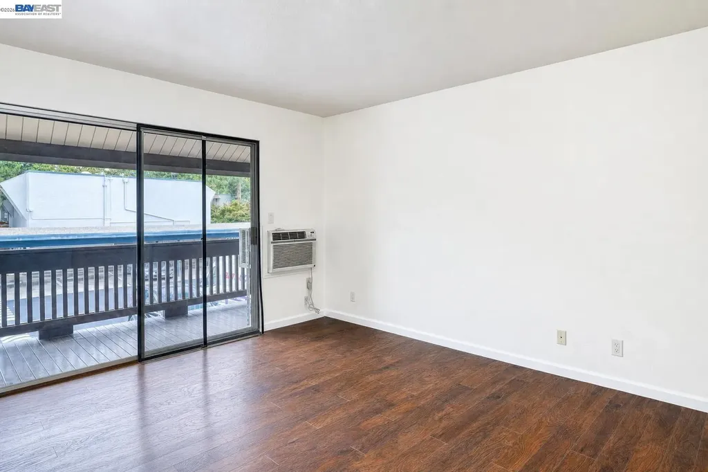 975 Murrieta Blve Livermore CA 94550