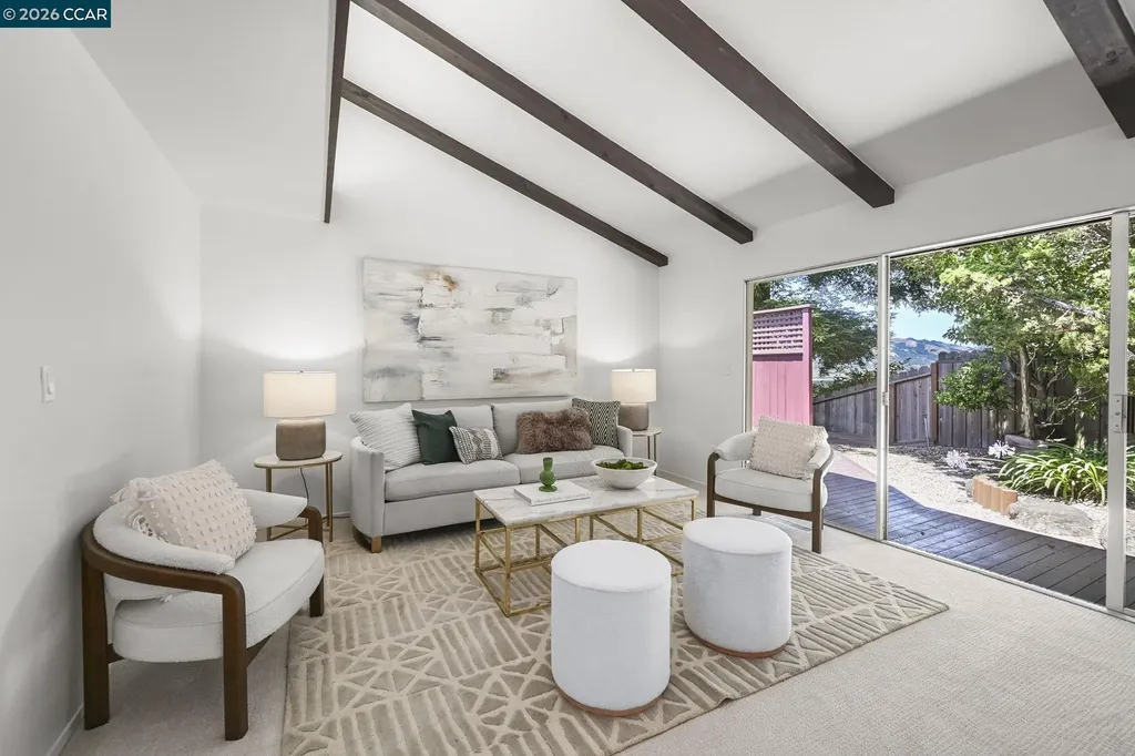 1085 Country Club Drive Moraga CA 94556