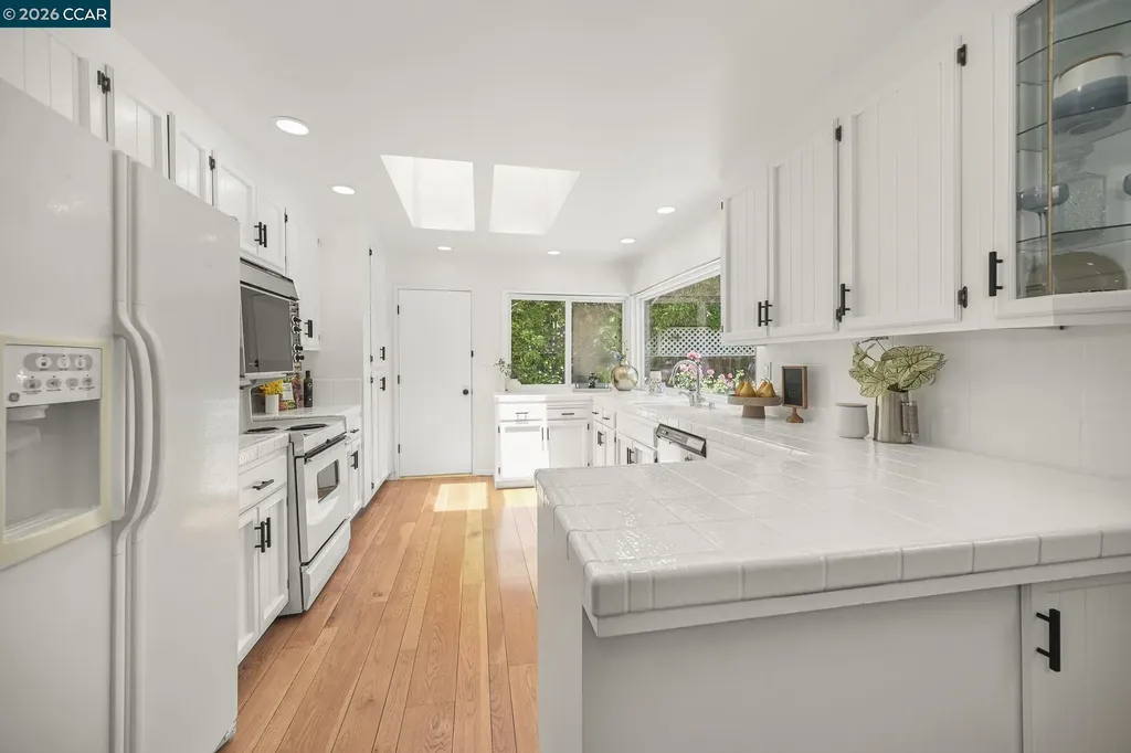 1085 Country Club Drive Moraga CA 94556