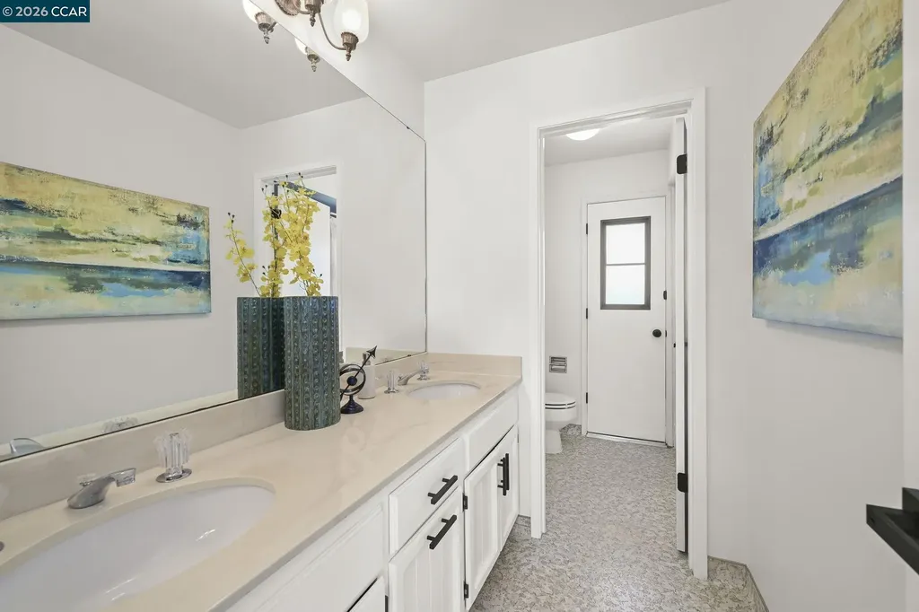 1085 Country Club Drive Moraga CA 94556