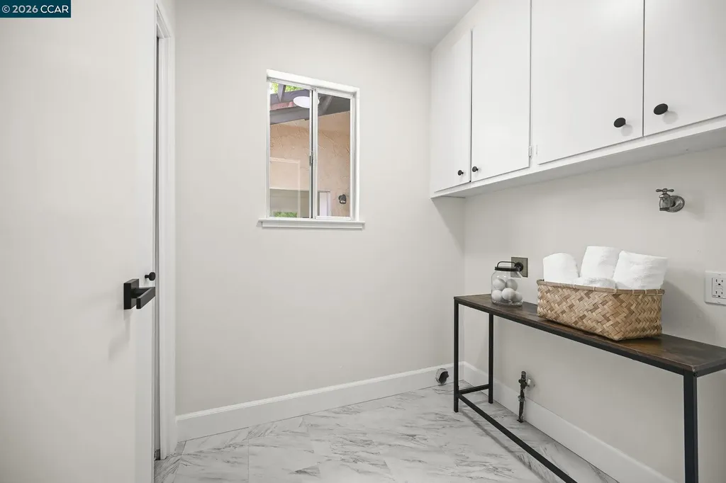 1085 Country Club Drive Moraga CA 94556