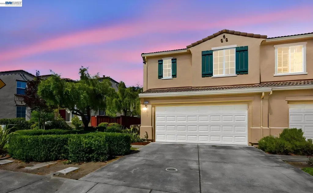 19475 Buren Place Castro Valley CA 94552