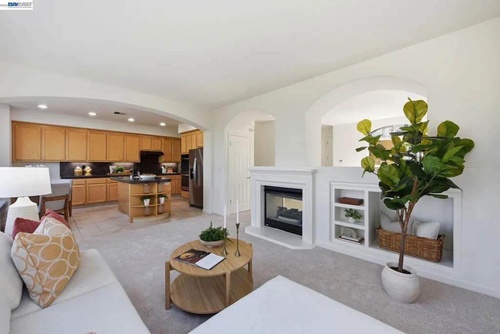 19475 Buren Place Castro Valley CA 94552