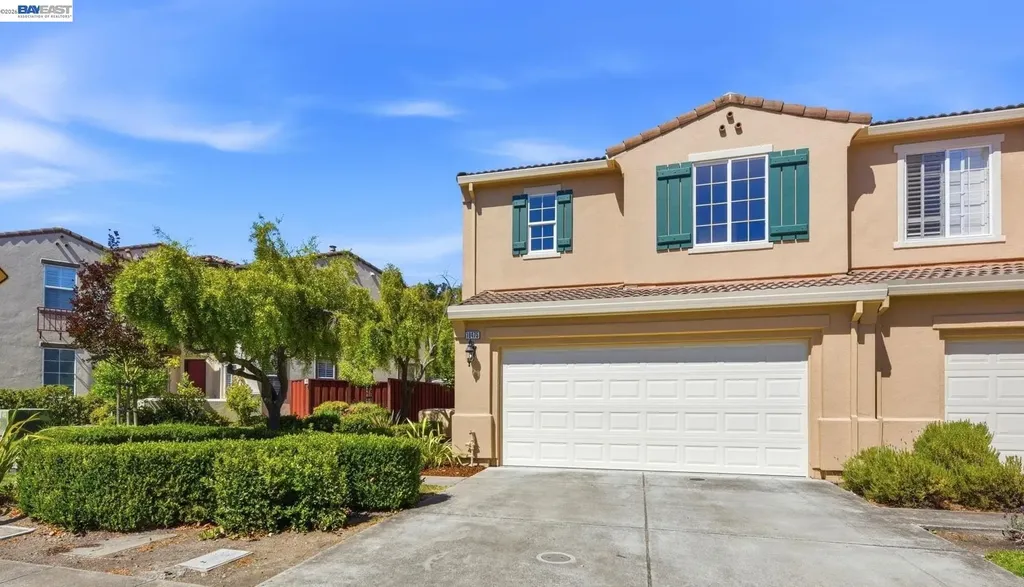 19475 Buren Place Castro Valley CA 94552