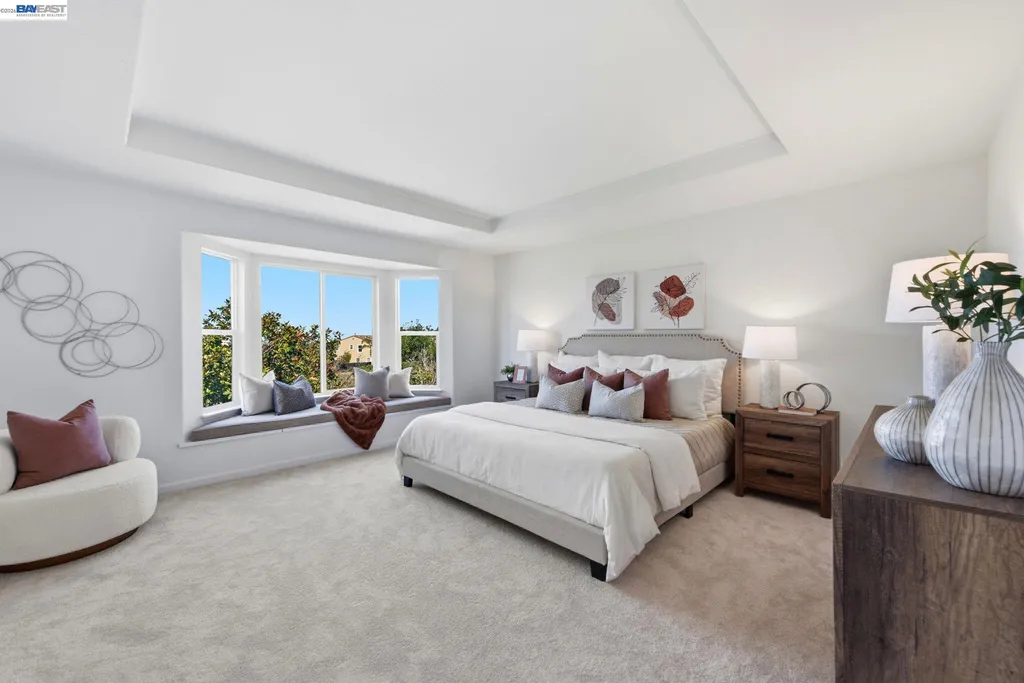 19475 Buren Place Castro Valley CA 94552