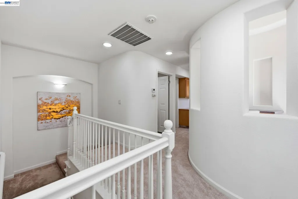 19475 Buren Place Castro Valley CA 94552