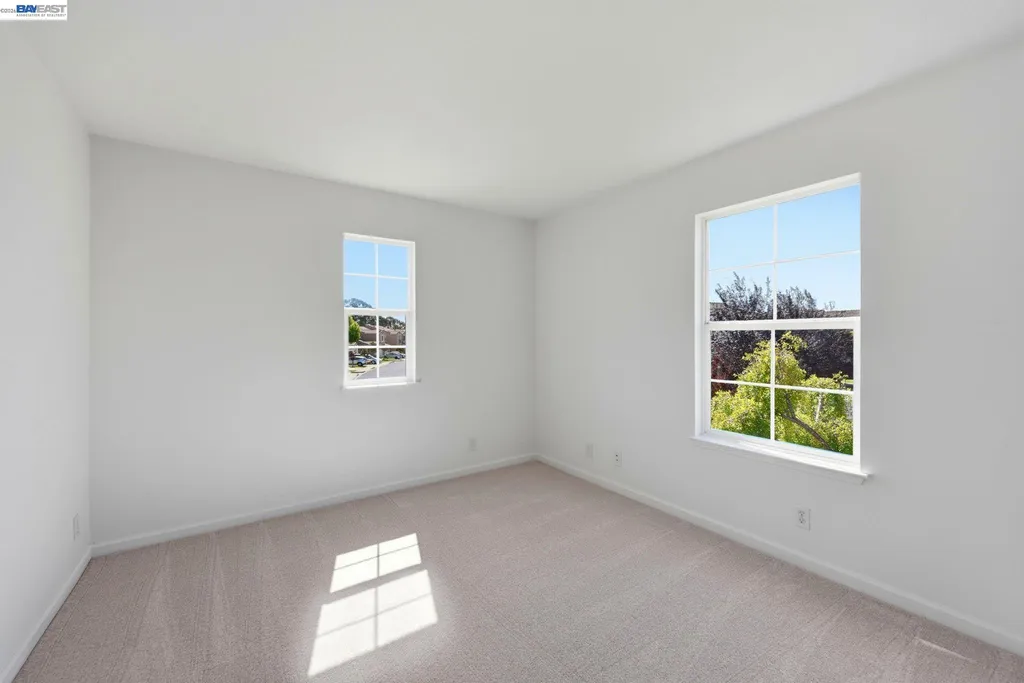19475 Buren Place Castro Valley CA 94552