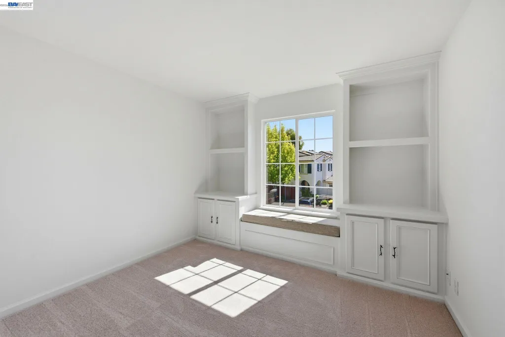 19475 Buren Place Castro Valley CA 94552