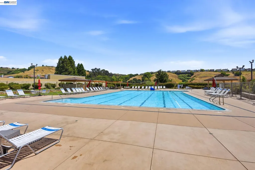 19475 Buren Place Castro Valley CA 94552