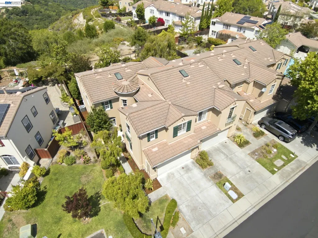 19475 Buren Place Castro Valley CA 94552