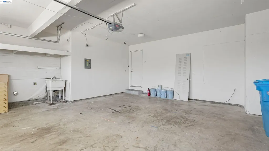 2435 Douglas Street Union City CA 94587
