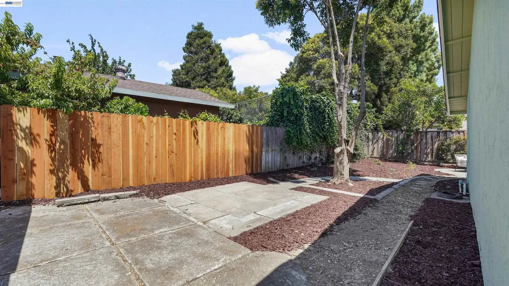 2435 Douglas Street Union City CA 94587