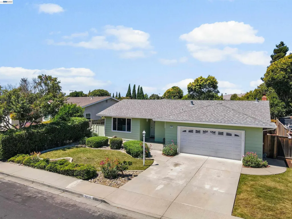2435 Douglas Street Union City CA 94587