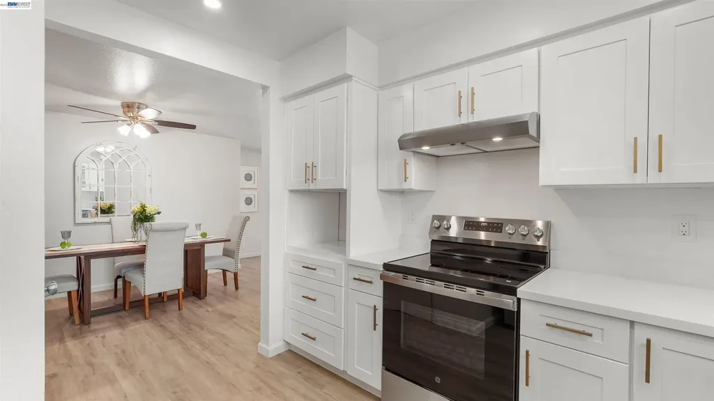 2435 Douglas Street Union City CA 94587