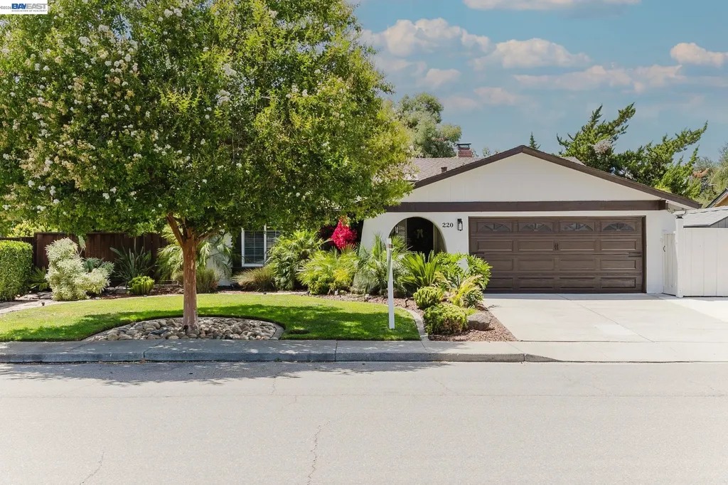 220 Yosemite Drive Livermore CA 94551