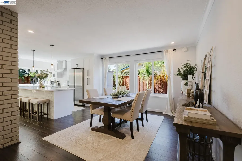 220 Yosemite Drive Livermore CA 94551