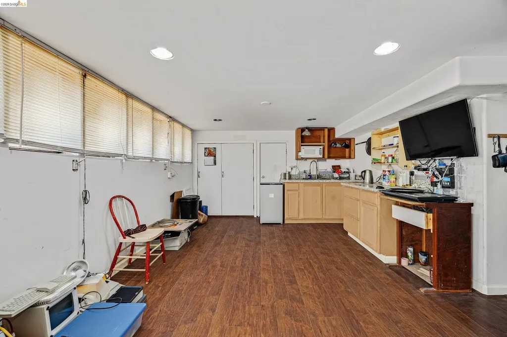 243 Nevada Avenue Richmond CA 94801