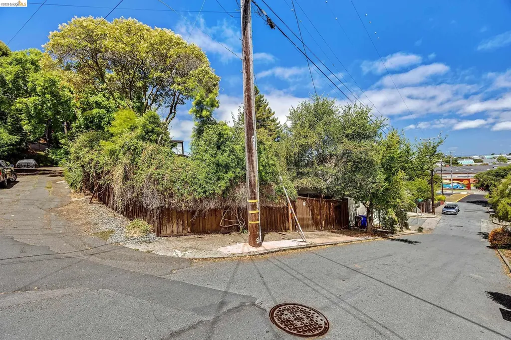 243 Nevada Avenue Richmond CA 94801