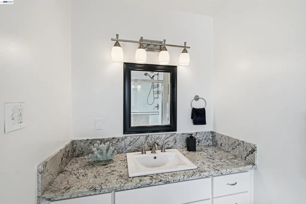3 Lake Court Antioch CA 94509