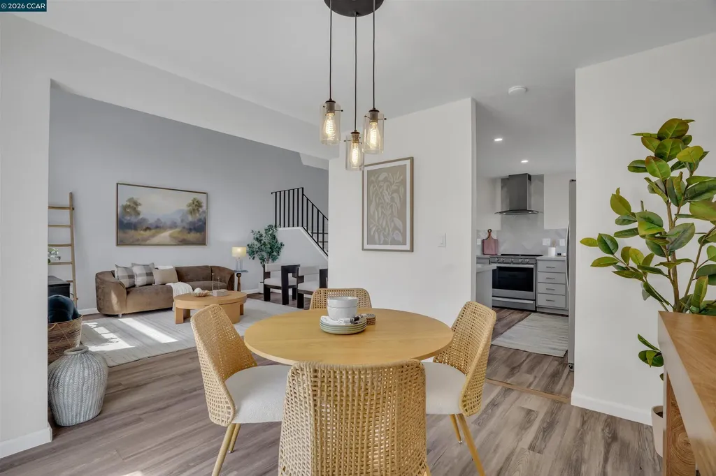 413 Dohrmann Lane Pinole CA 94564
