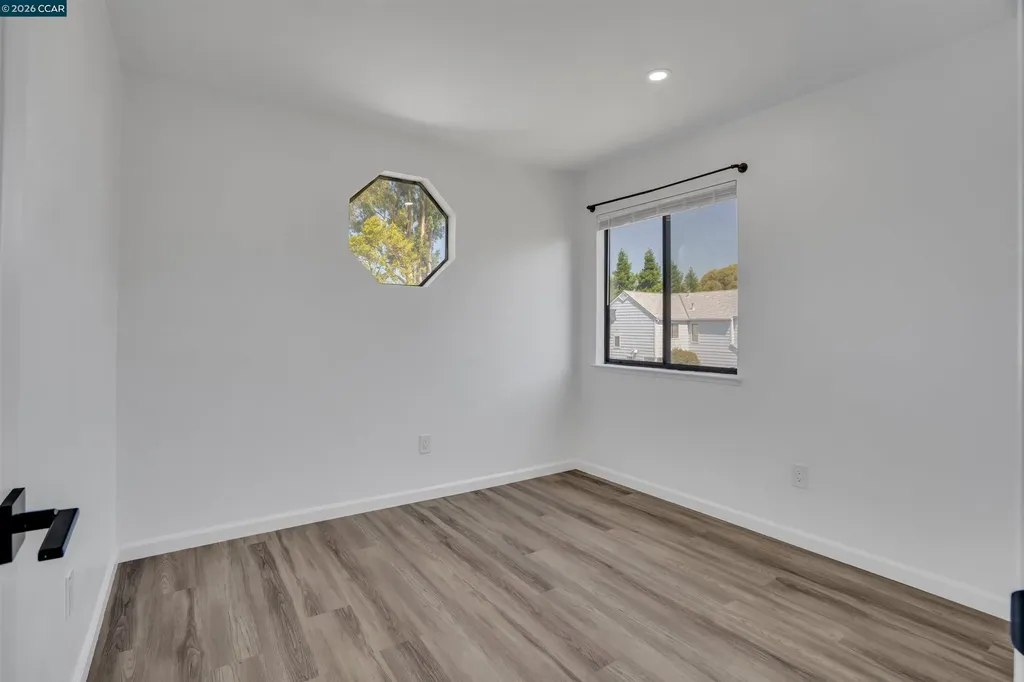 413 Dohrmann Lane Pinole CA 94564