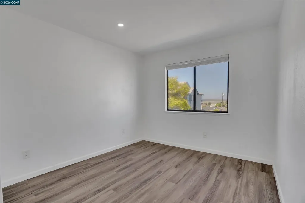 413 Dohrmann Lane Pinole CA 94564