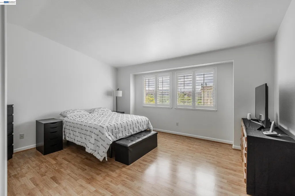 530 Spalding Street Hayward CA 94544