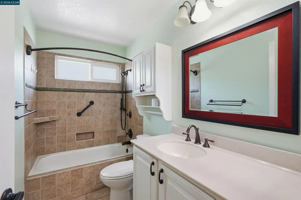 775 Center Avenue Martinez CA 94553