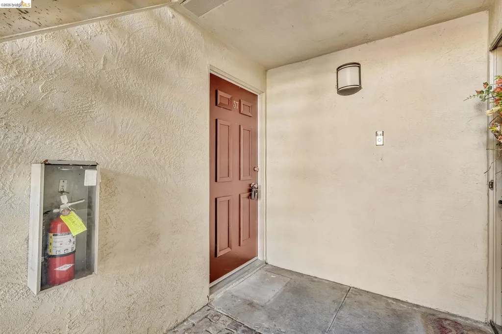 2562 Walnut Boulevard Walnut Creek CA 94596