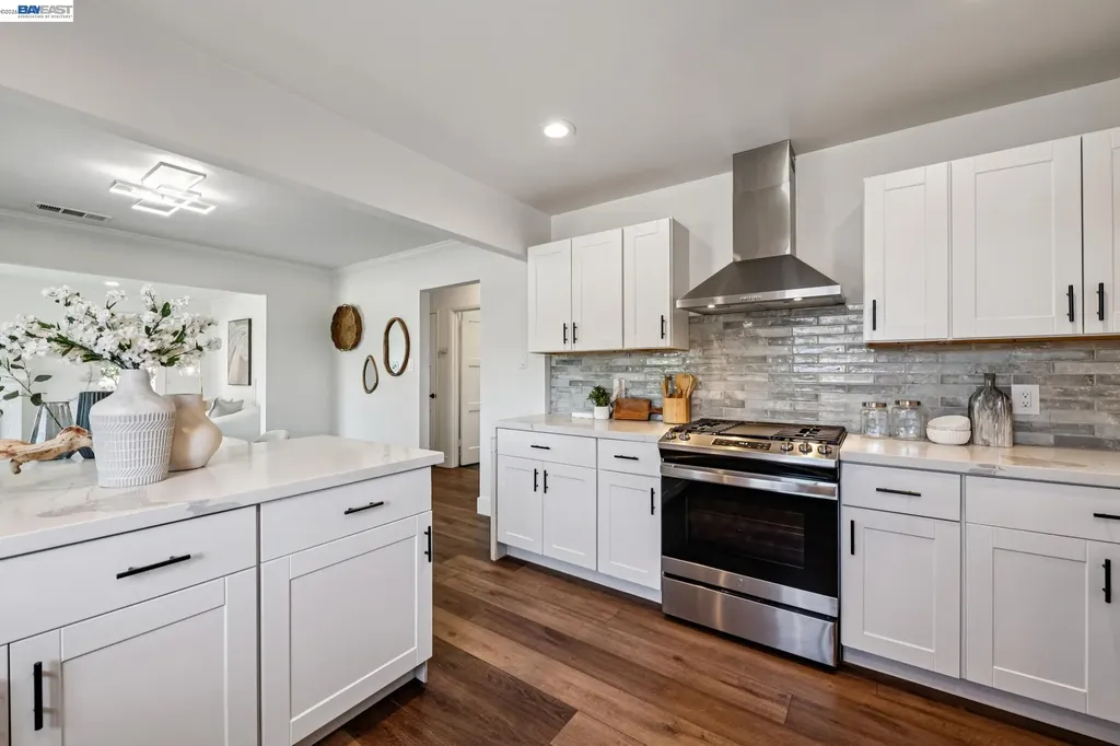 2107 Lessley Avenue Castro Valley CA 94546
