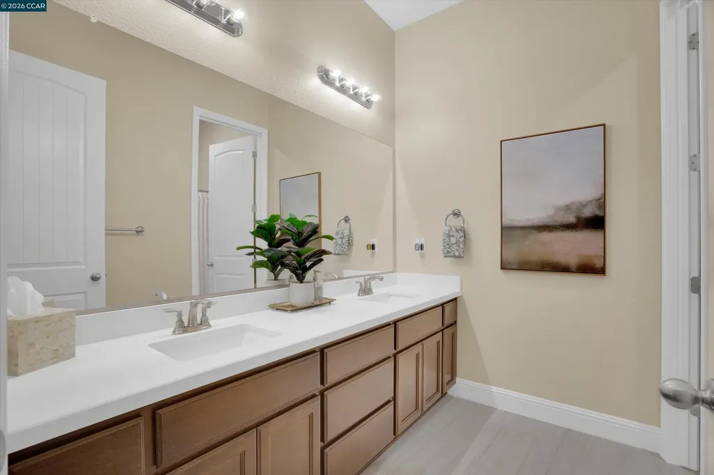 1945 Muirwood Loop Brentwood CA 94513