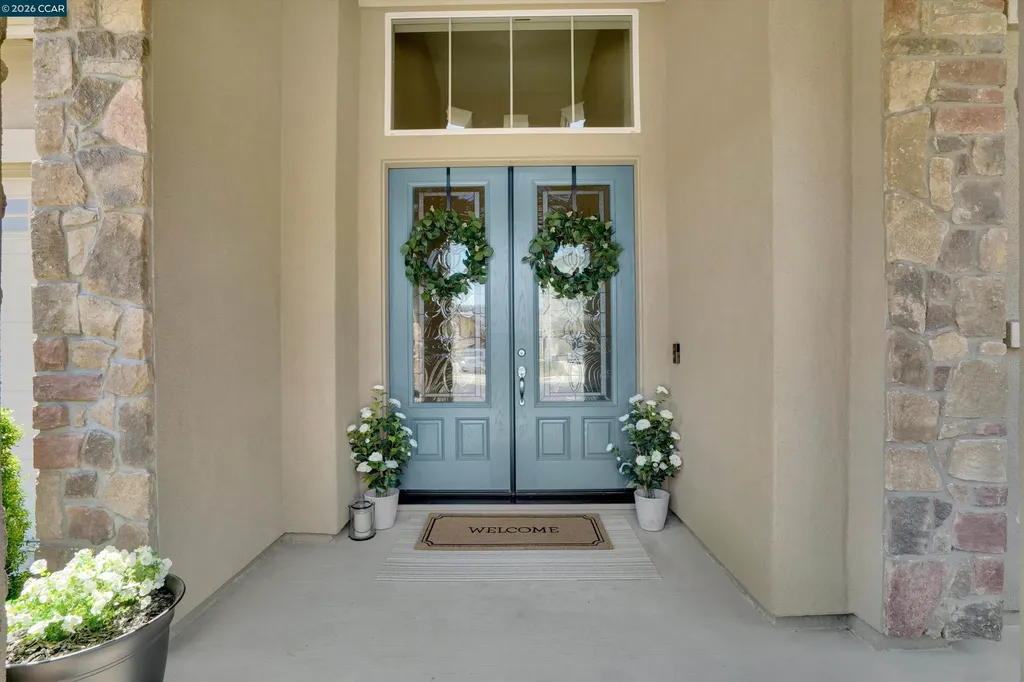 1945 Muirwood Loop Brentwood CA 94513
