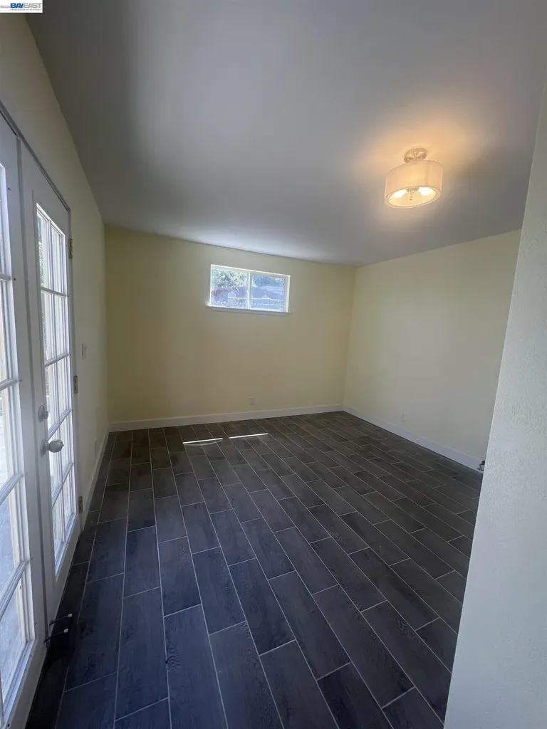 5152 Hilltop Drive El Sobrante CA 94803