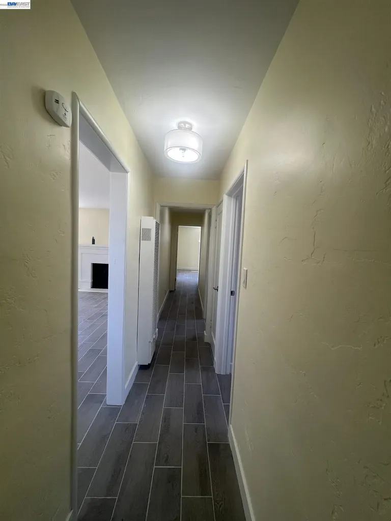 5152 Hilltop Drive El Sobrante CA 94803