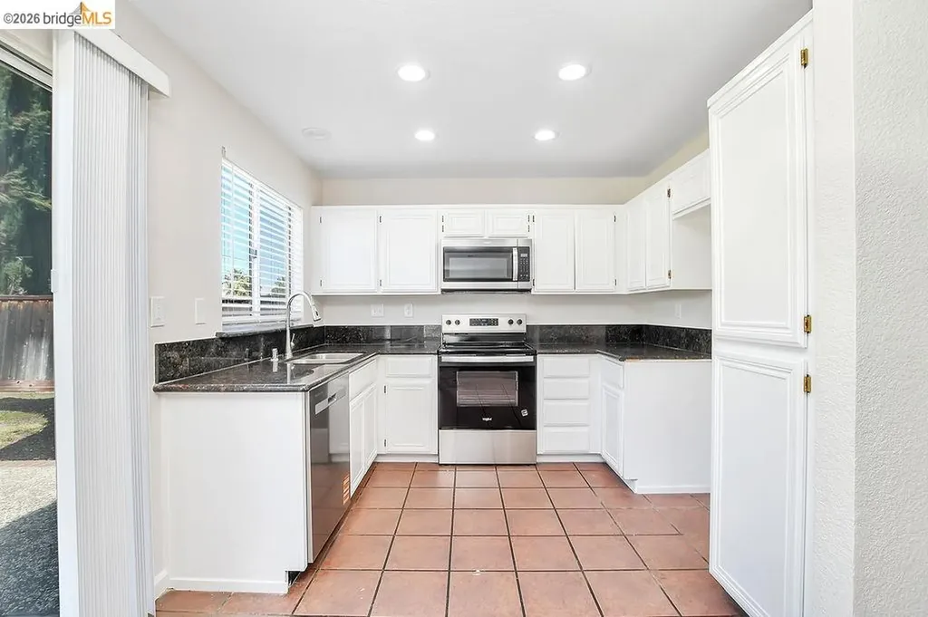 5104 Grass Valley Way Antioch CA 94531