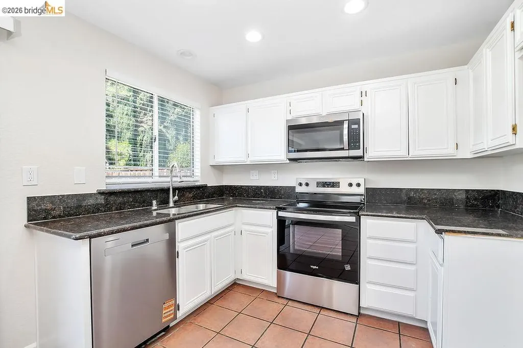 5104 Grass Valley Way Antioch CA 94531