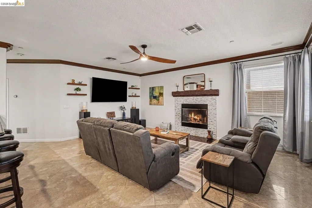 2645 Torrey Pines Drive Brentwood CA 94513