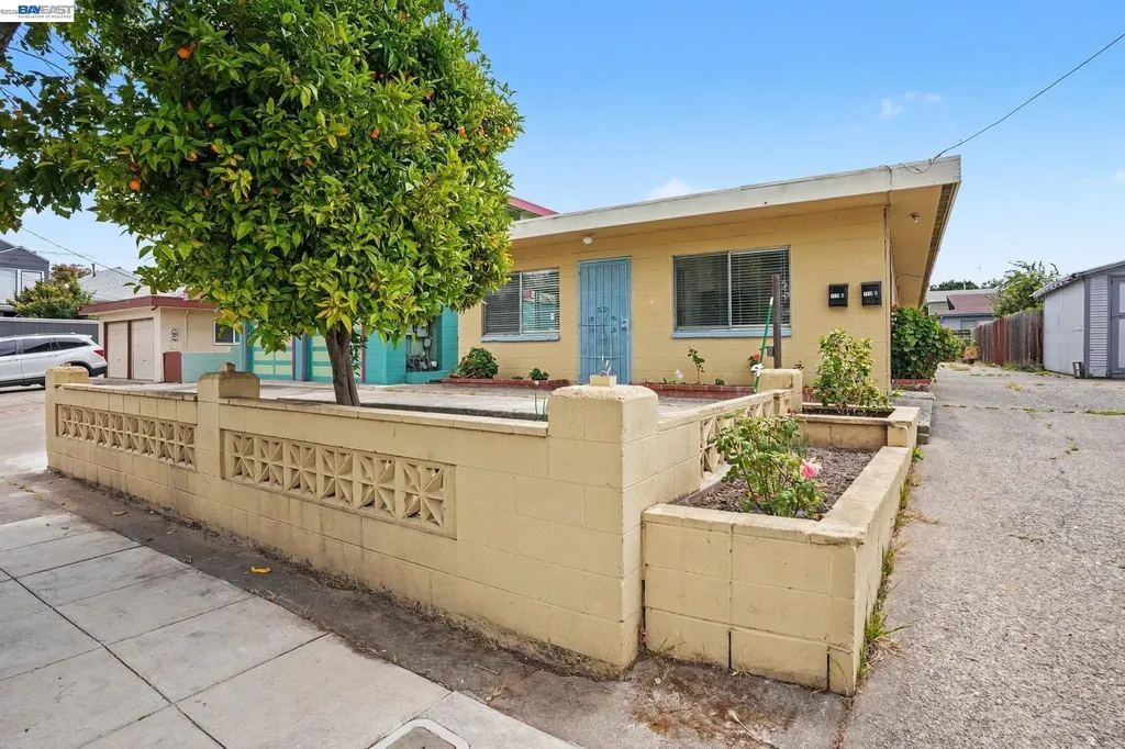 1110 Buena Vista Avenue Alameda CA 94501