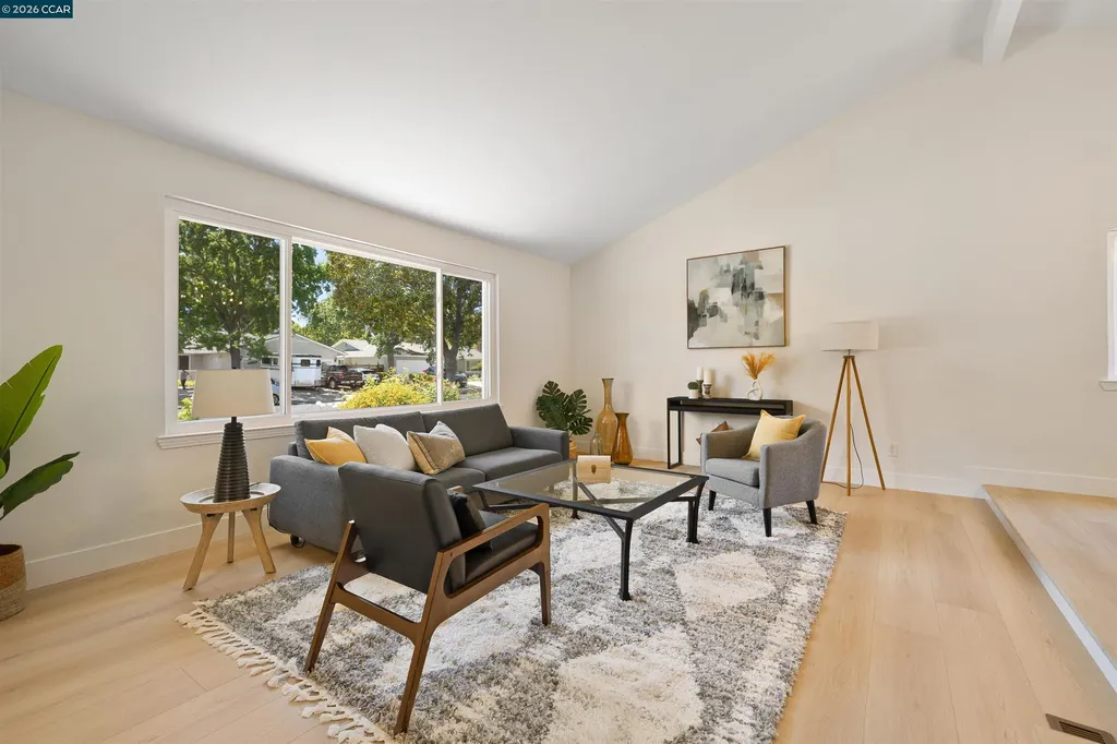 2082 Stratton Road Walnut Creek CA 94598