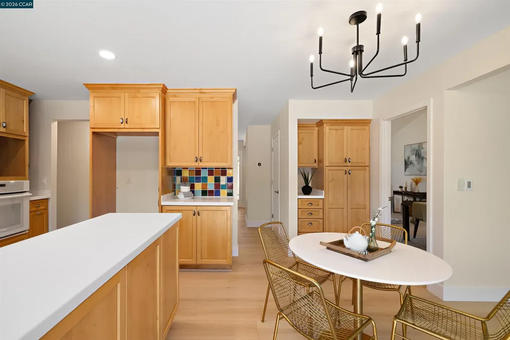 2082 Stratton Road Walnut Creek CA 94598