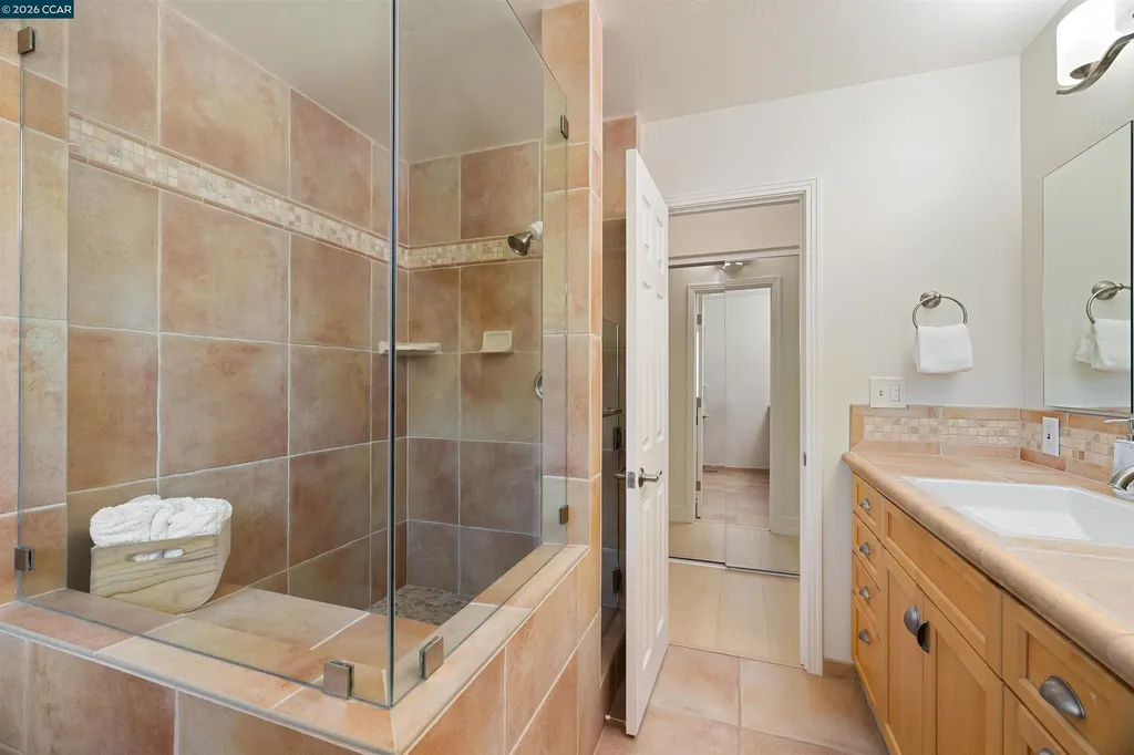 2082 Stratton Road Walnut Creek CA 94598