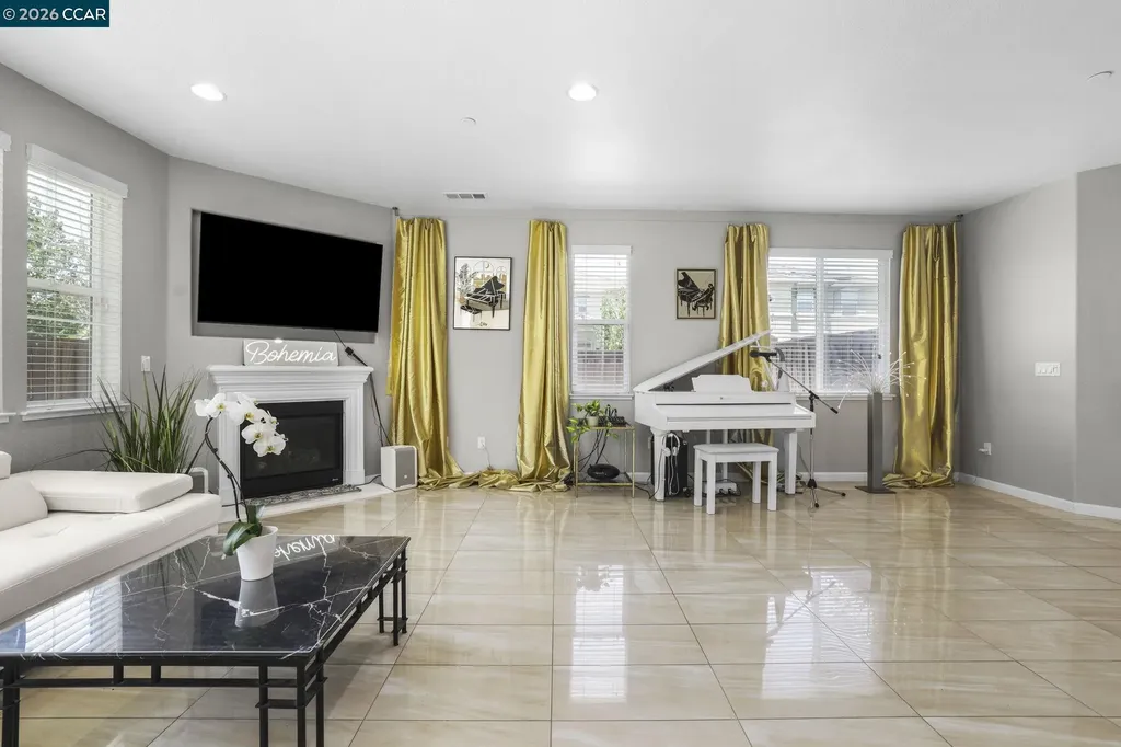 2273 Toscana Drive Pittsburg CA 94565