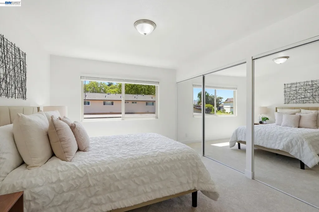 27540 Ponderosa Court Hayward CA 94545