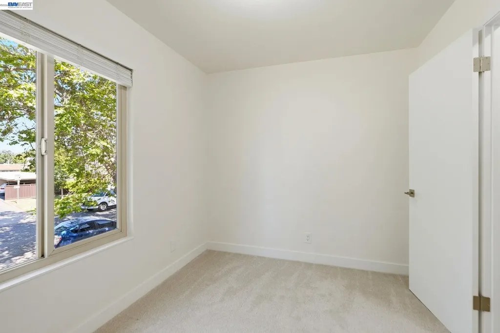 27540 Ponderosa Court Hayward CA 94545